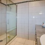 2 Bedroom Amazing Apartment In Poggio Di Nazza *