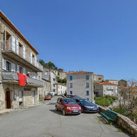 2 Bedroom Gorgeous In Di Nazza * Poggio-di-Nazza